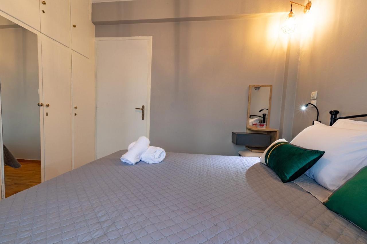 Johnny'S Three Bedroom Apartment Nauplion Exterior foto