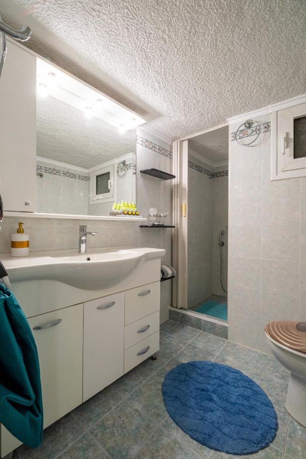 Johnny'S Three Bedroom Apartment Nauplion Exterior foto